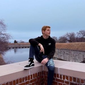 Meet your Posher, John